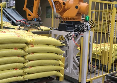 25KG饲料码垛机械手视频 机械手码垛机供应商