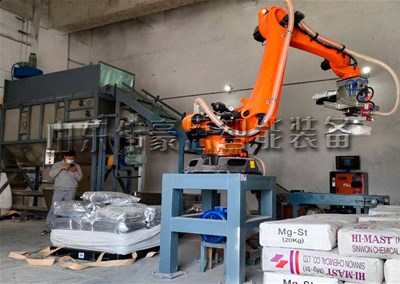 为什么企业要选购聚乙烯自动拆包机器人呢？