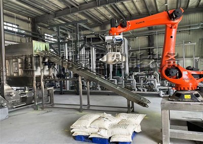 硝酸铵全自动破袋设备，自动拆包机器人工作案例