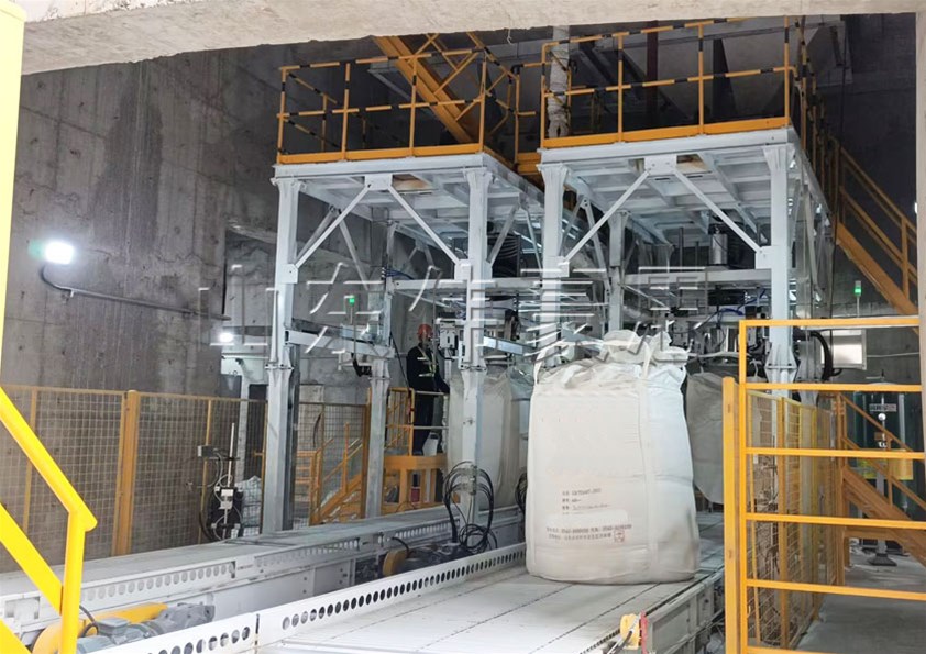 寿光吨袋包装机案例 氧化铝吨包自动包装秤